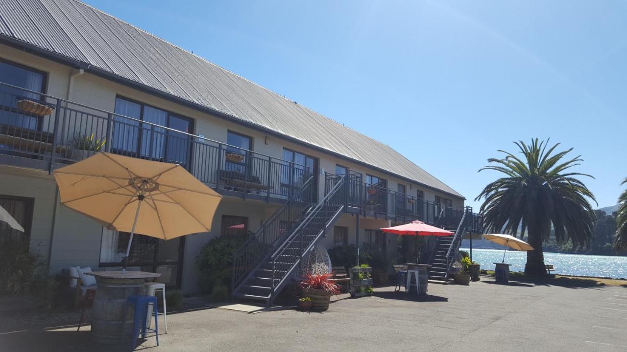 Akaroa Waterfront Motels Экстерьер фото